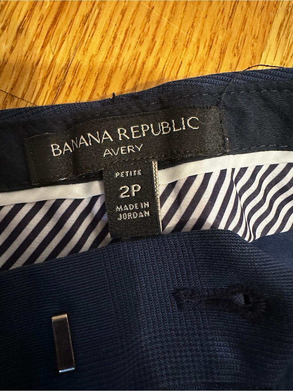 Banana Republic Navy Cropped Avery Dress Pants - Picture 6 of 9